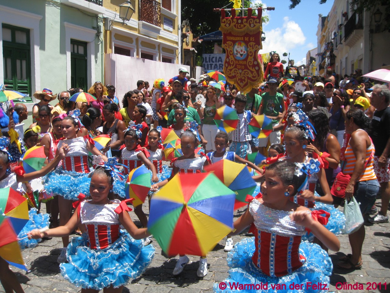 Frevo Olinda 2013_copyright Warmold van der Feltz